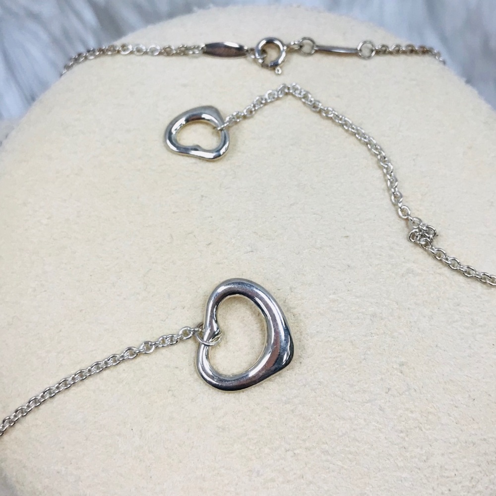 TIFFANY & Co.  Open Heart Lariat Necklace - Picture 5 of 8